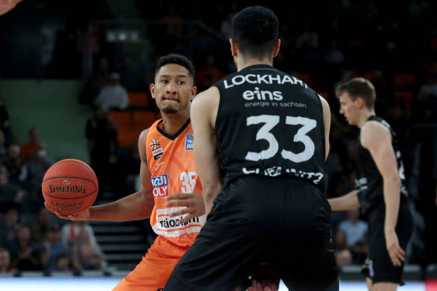 策上精益求 策上精益求