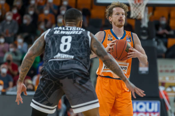 这座象征荣 这座象征荣