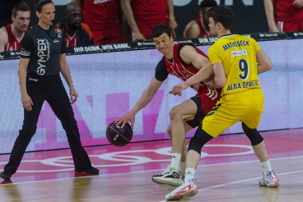 羽毛球作为 羽毛球作为