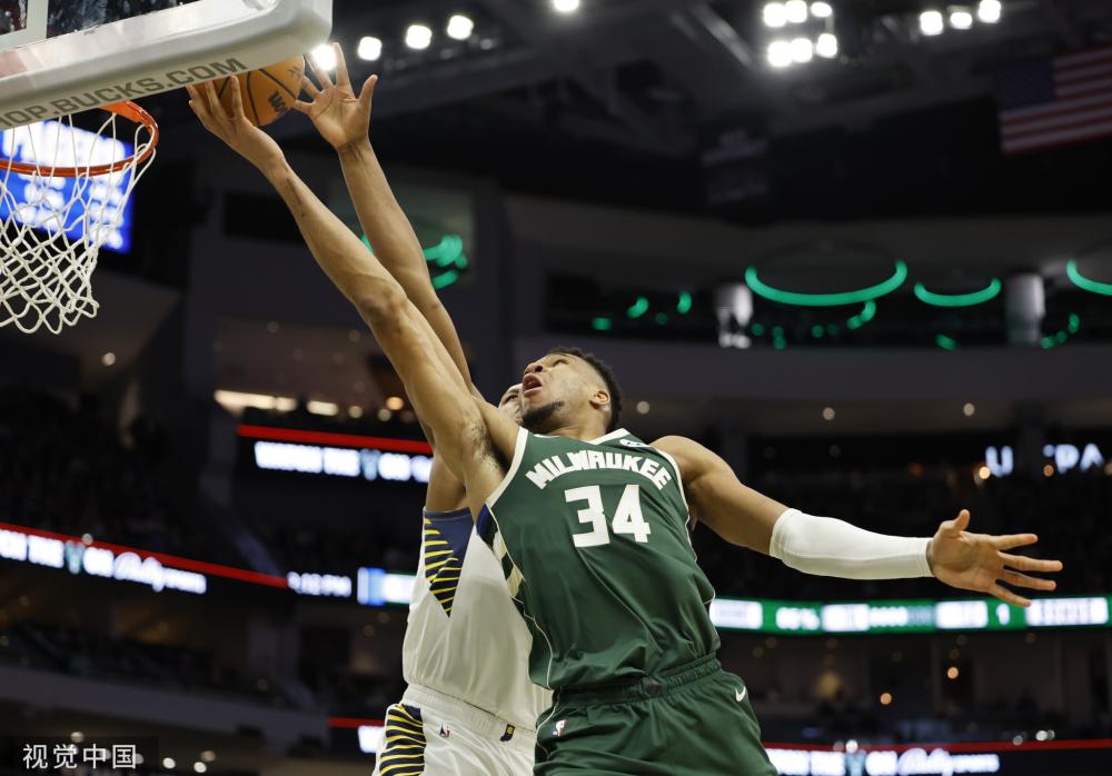 场临危受命 场临危受命